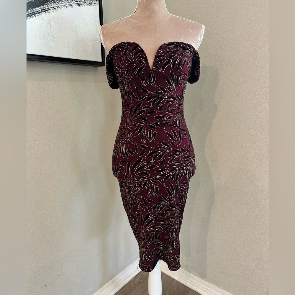 Windsor Holiday Off The Shoulder Bodycon